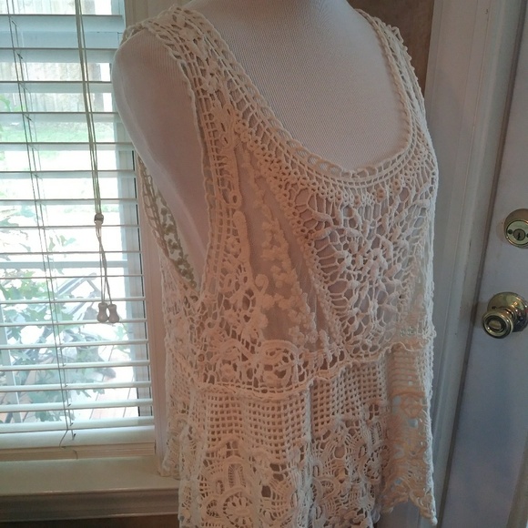 Noelle Crochet Cover Up Tank Top Size S/M - Picture 2 of 7